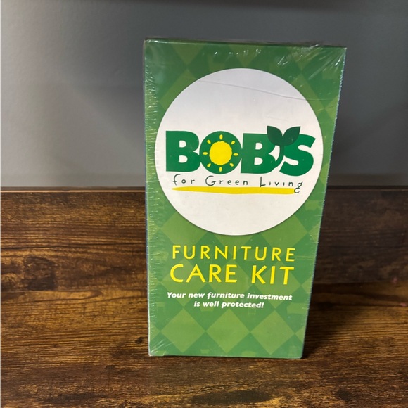 {Bob's} Bob's Furniture Care Kit NEW - Picture 1 of 5